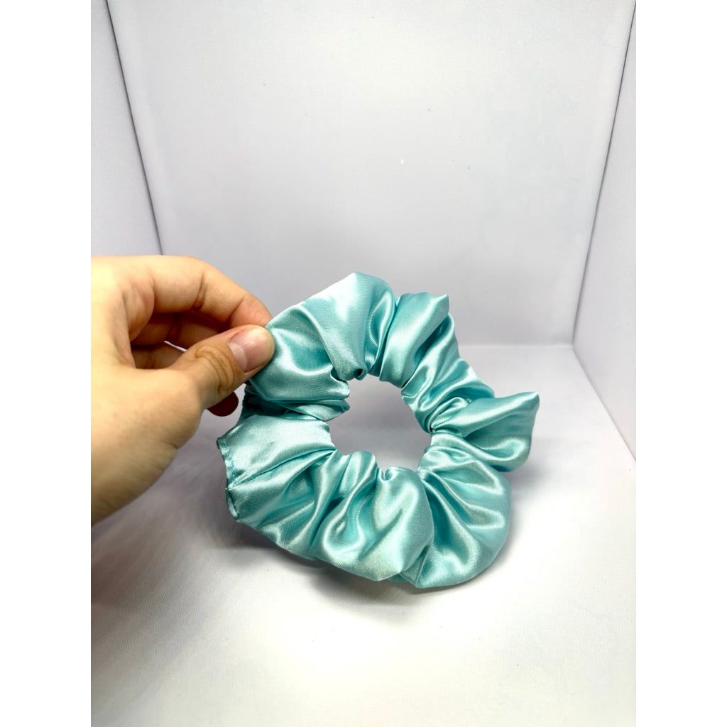 Mini Seafoam Green Silk Scrunchie – Enchanted Scrunch