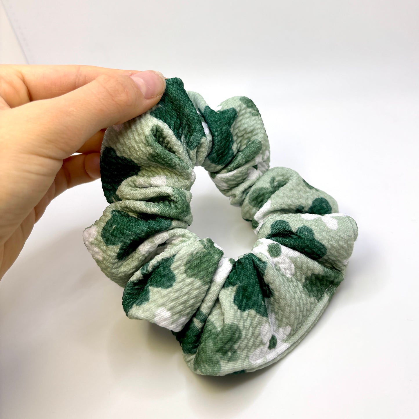 Mini Floral Clover St Patrick's Day Bullet Scrunchie