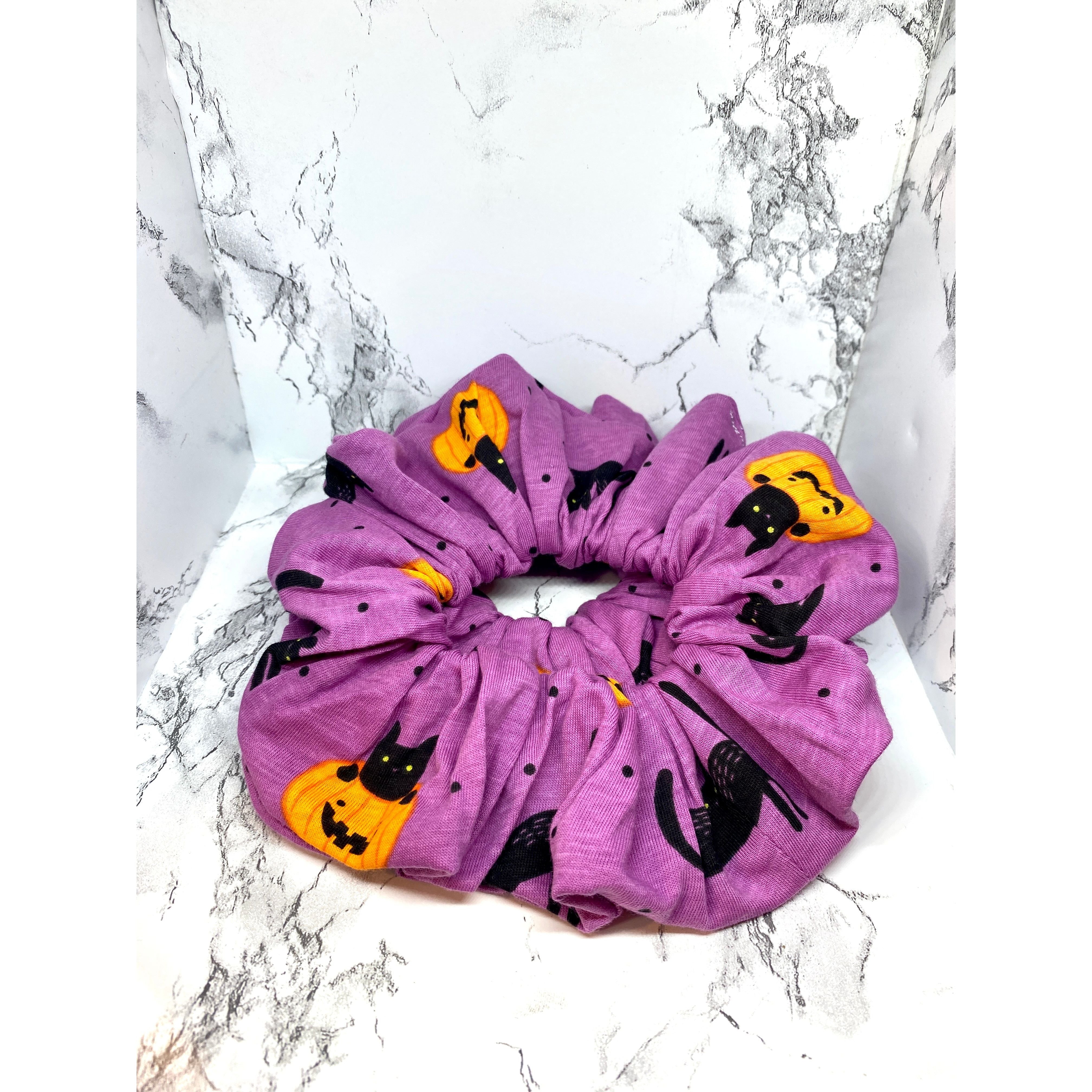 Purple Pumpkin Cat Halloween Scrunch