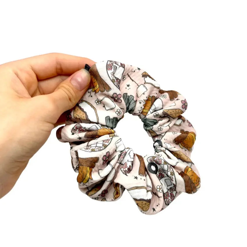 Mini S'mores Camping Summer Bullet Scrunchie enchantedscrunch