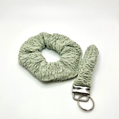 Sage Wristlet & Scrunchie Set Enchanted Scrunch