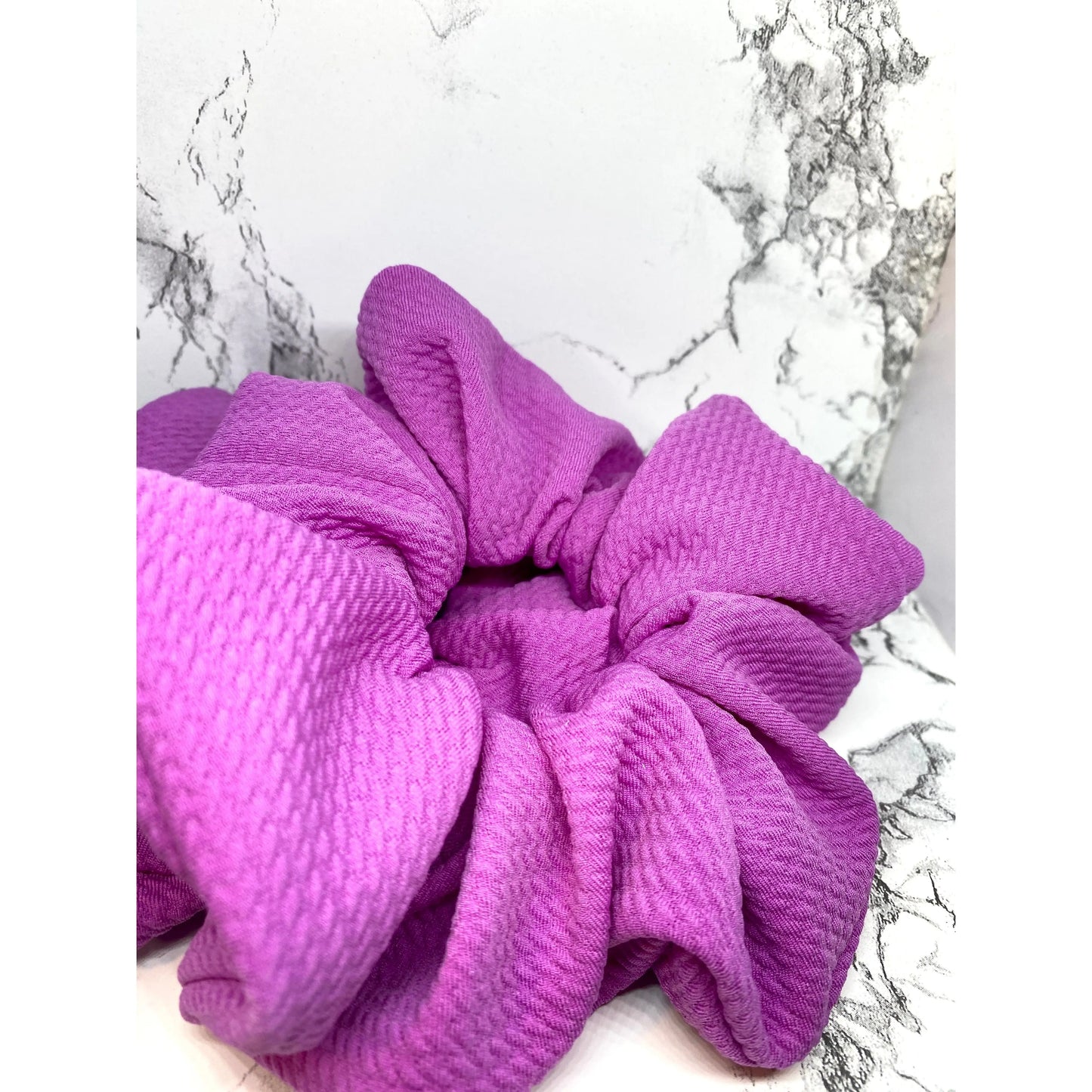 Magenta Bullet Scrunchie enchantedscrunch