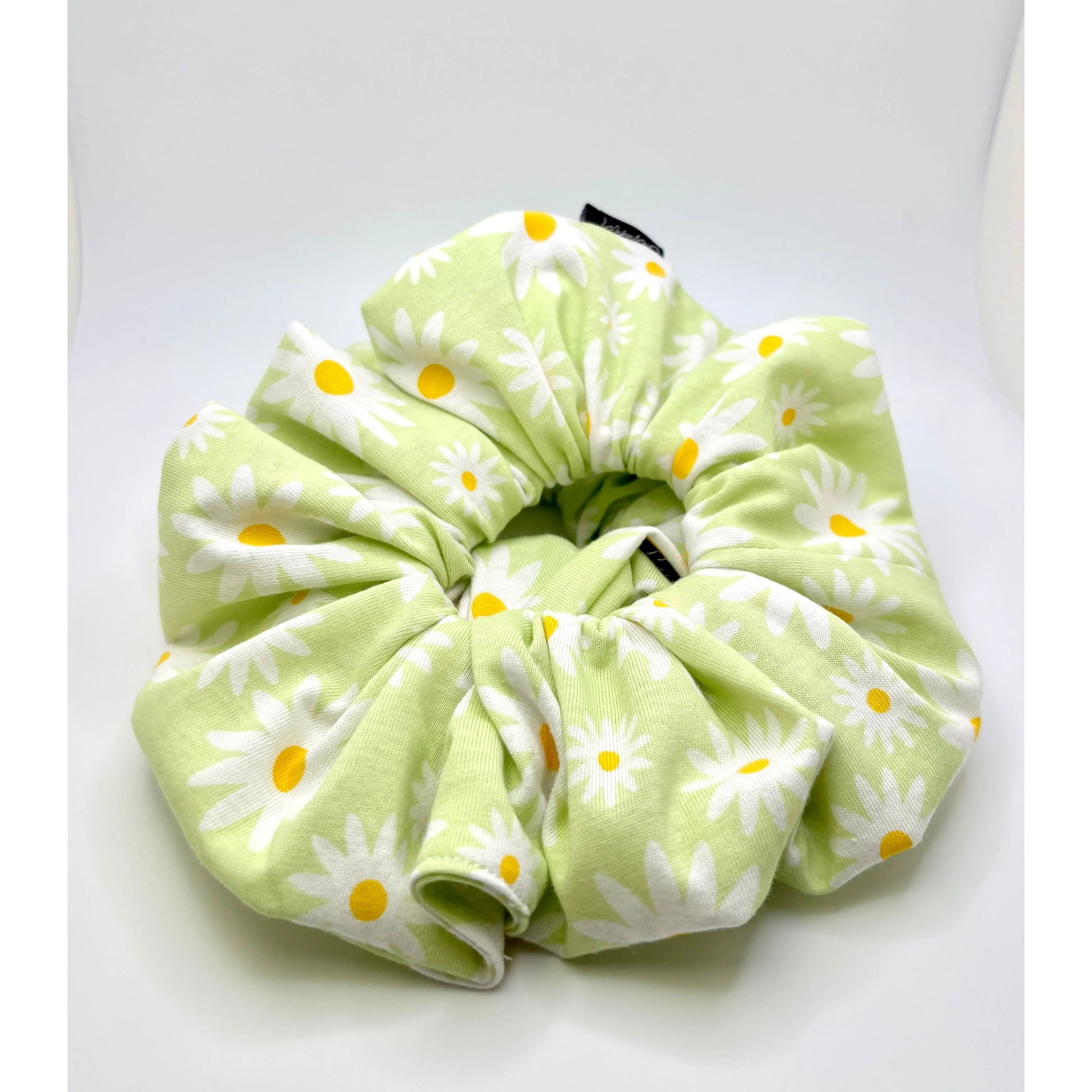 Green Daisy Summer Scrunchie enchantedscrunch