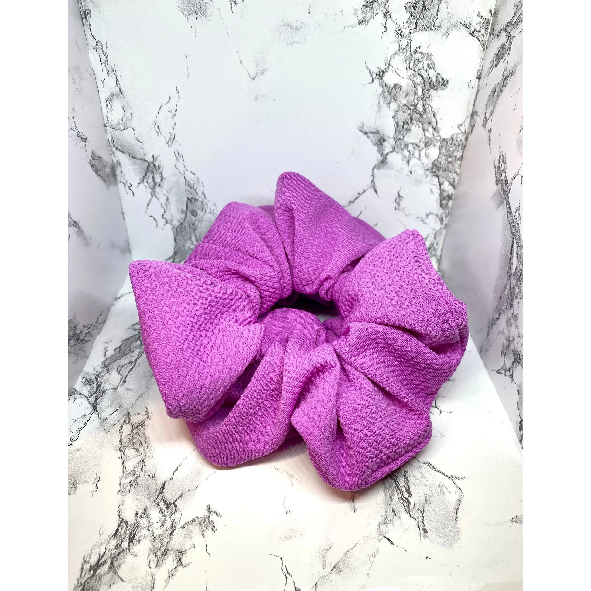 Magenta Bullet Scrunchie enchantedscrunch