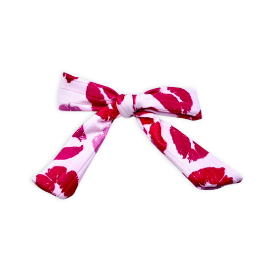 Kisses Valentine's Day Bow