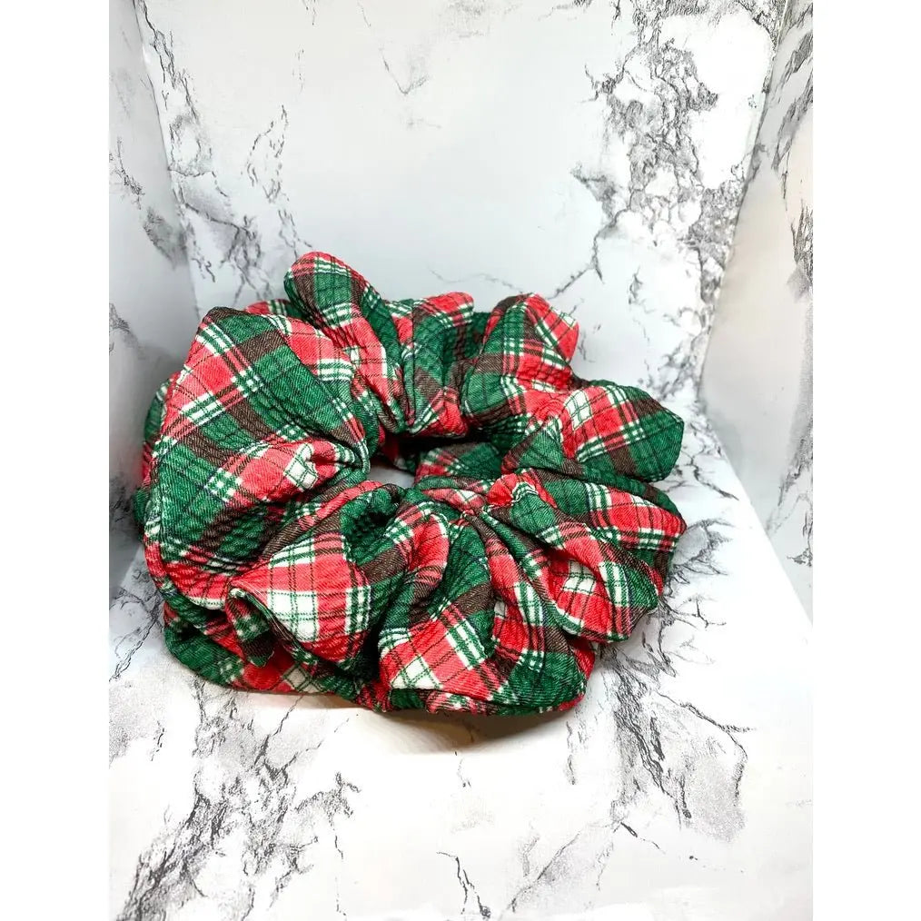 Red and Green Plaid Christmas Bullet Scrunchie Enchanted Scrunch