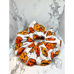 Load image into Gallery viewer, White Pumpkins Halloween Scrunch
