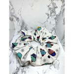 Load image into Gallery viewer, Cupcake White Dessert Scrunch
