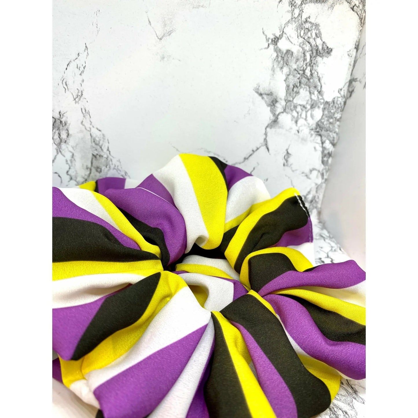 Nonbinary Pride Flag Scrunchie enchantedscrunch